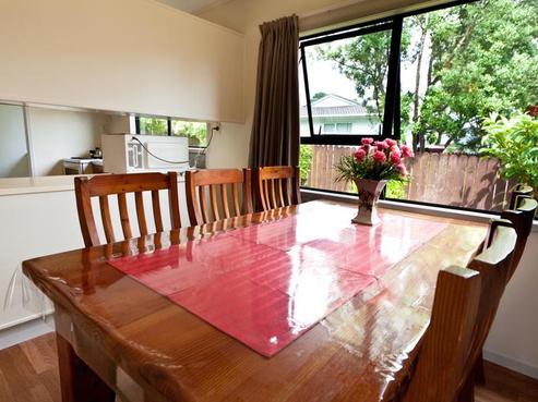 2/7 Sevilla Place, Unsworth Heights