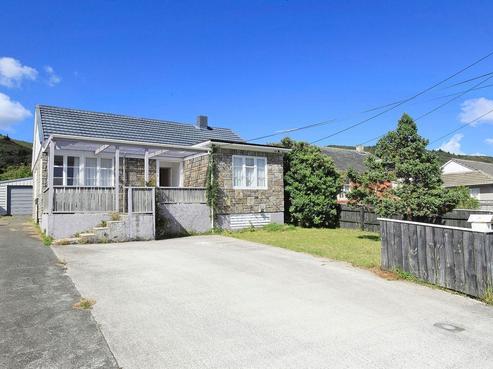 8 Cleland Crescent, Naenae