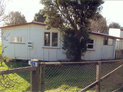 109 State Highway 12, Opononi