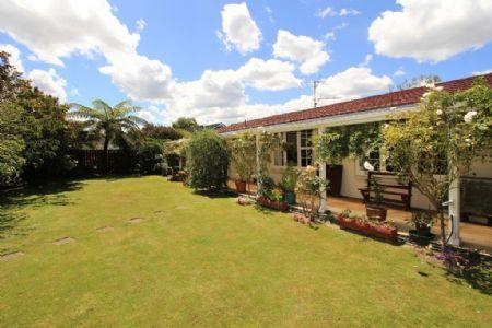 85 Owen Street, Belmont
