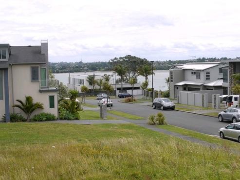 22 Compass Point Way, Half Moon Bay