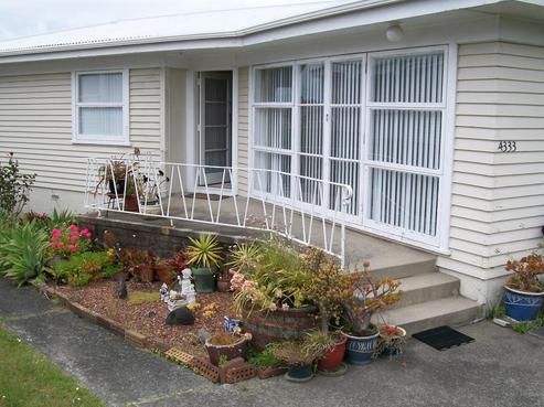4333 Great North Road, Glendene