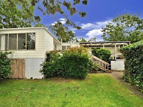 51 Awaruku Road, Torbay