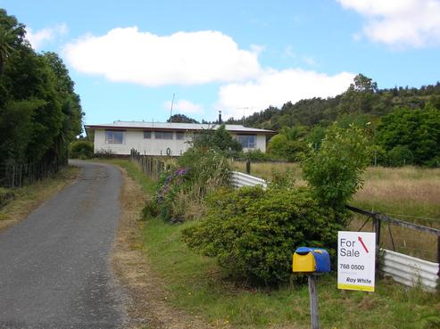 35 Lake Brunner Road, Moana / Lake Brunner