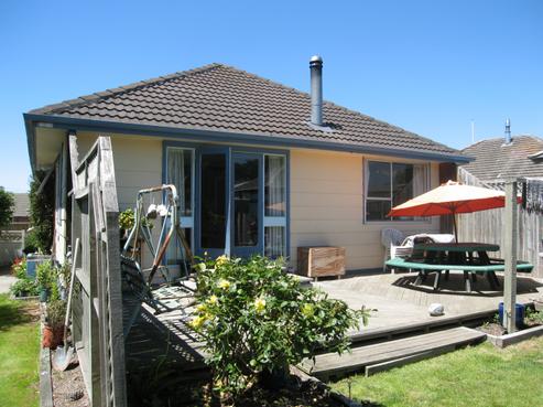 6 Forth Street, Marchwiel