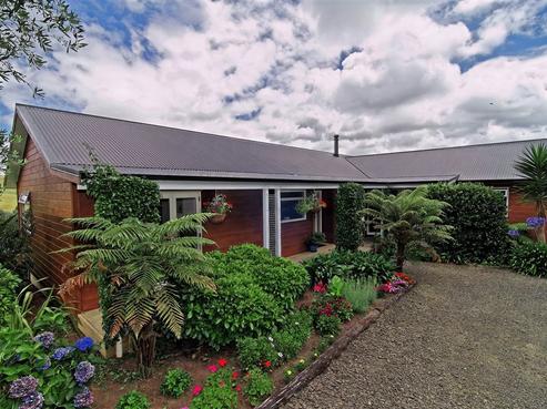 127 Taylor Road, Waimauku