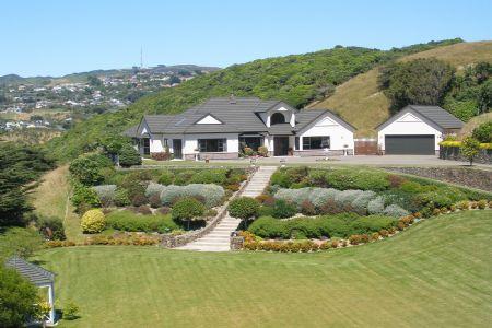 329 Middleton Road, Glenside