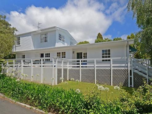 12A Chatsworth Road, Silverstream