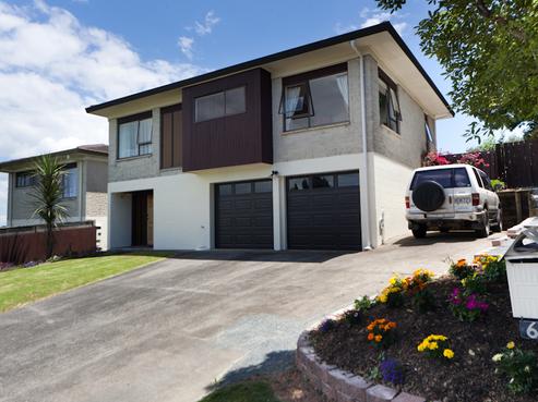 61 Prince Regent Drive, Half Moon Bay