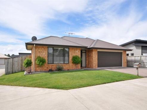 381B Hukanui Road, Rototuna