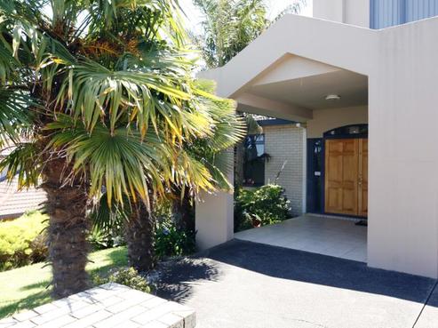 13 Mccahill Views, Botany Downs