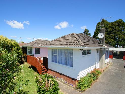 22 Antrim Crescent, Otara