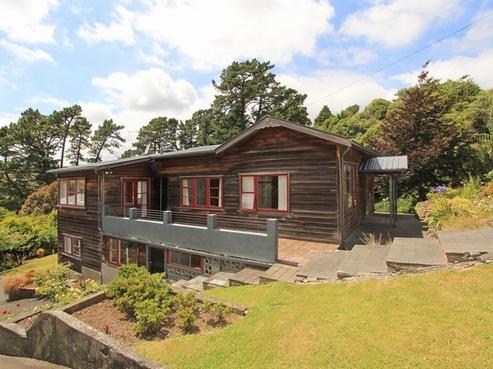 36 Hill Road, Belmont