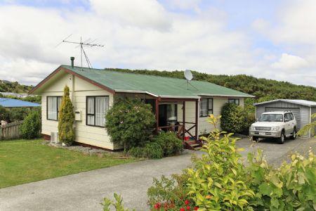 9 Kaitangata Crescent, Kelson