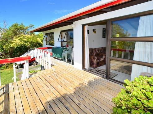 24 Fidelis Avenue, Snells Beach