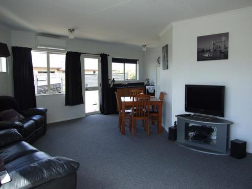14 Ashcroft Place, Richmond