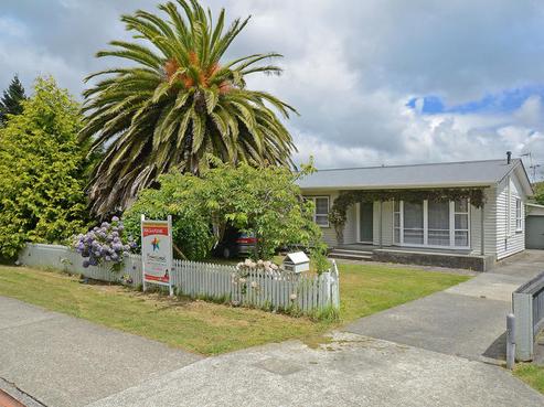 1293 Fergusson Drive, Brown Owl