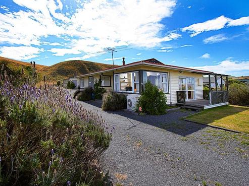 11 South Bay Parade, Kaikoura