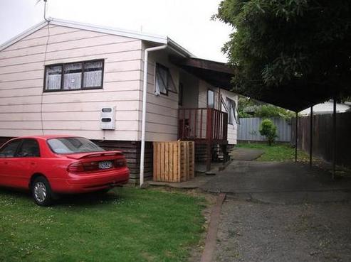 2/74 Trevor Hosken Drive, Wiri