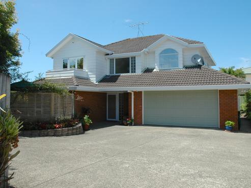 12A Eastern Beach Road, Eastern Beach