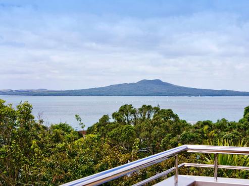 5A Midway Avenue, Castor Bay