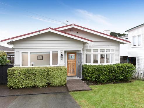 42 Westmere Crescent, Westmere
