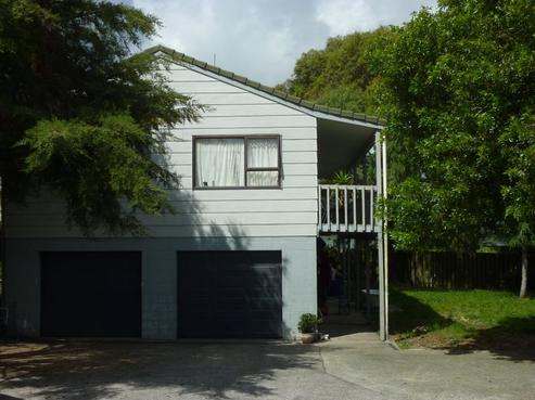 25 Pahi Place, West Harbour