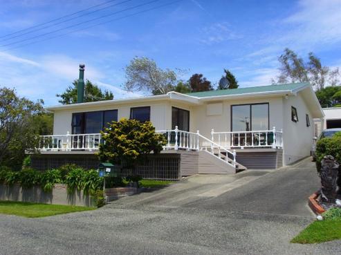 13 Bay View Terrace, Patons Rock