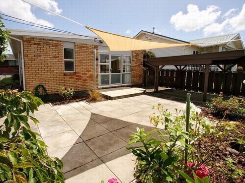 30D Paynters Avenue, Strandon