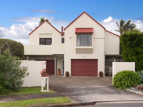 13 Lilford Place, Half Moon Bay
