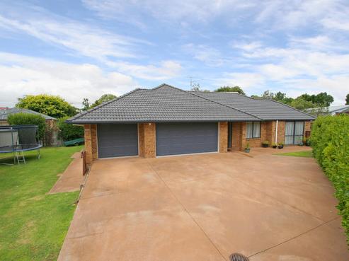 60B Lothian Brae, Wattle Downs