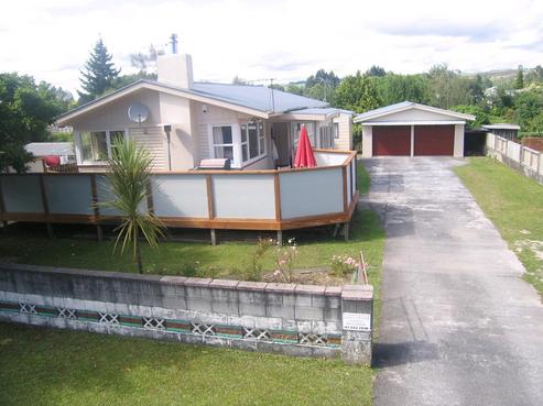 9 Michael Place, Mangakakahi