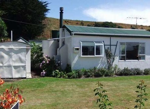 1353 Coast Road, Milton