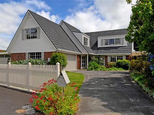 71 Hooker Avenue, Chedworth