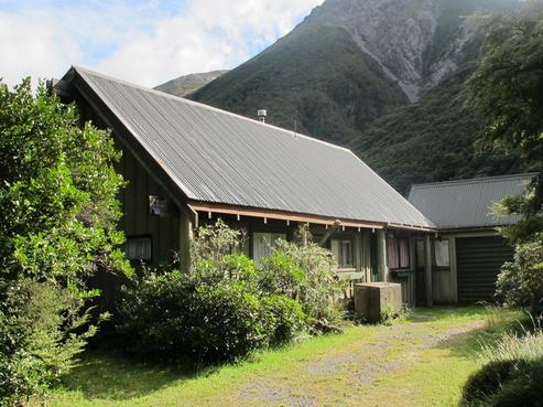 135 West Coast Road, Arthur's Pass