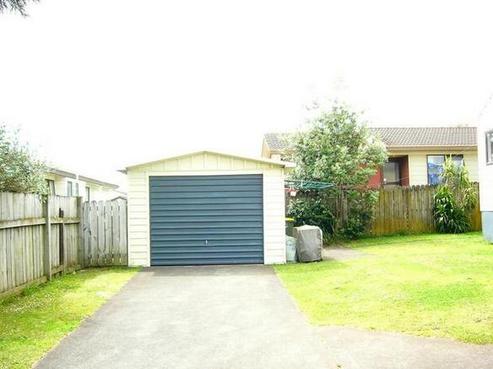 1/147 Te Irirangi Drive, Flat Bush