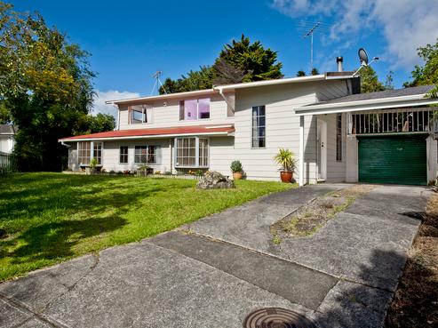 5 Julia Place, Totara Vale