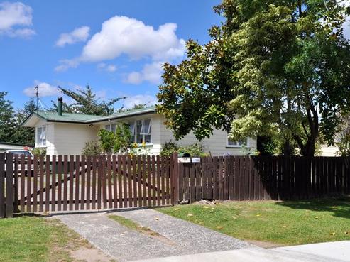 57 Pandora Avenue, Sunnybrook