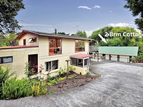 50A Parr Terrace, Castor Bay