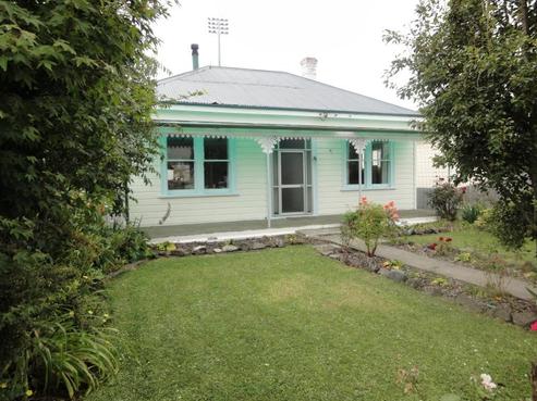 47 Raymond Street, West End