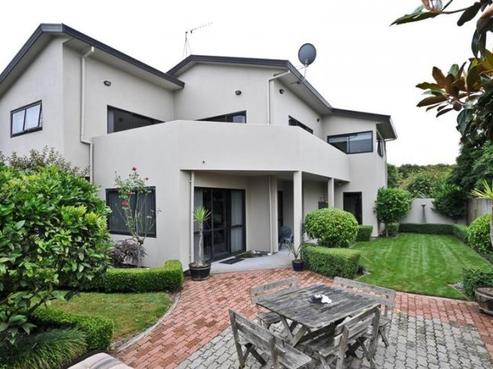 8A Ashley Street, Saint Andrews