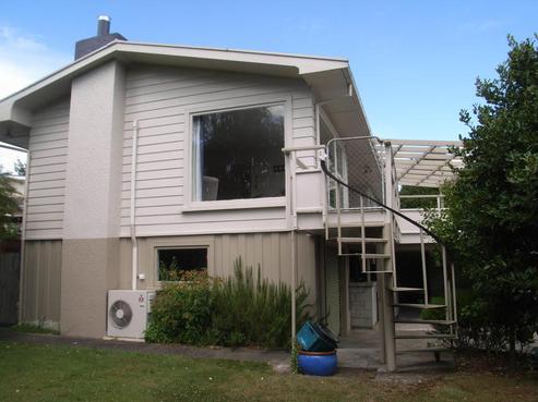 11 Cawthron Crescent, Annesbrook