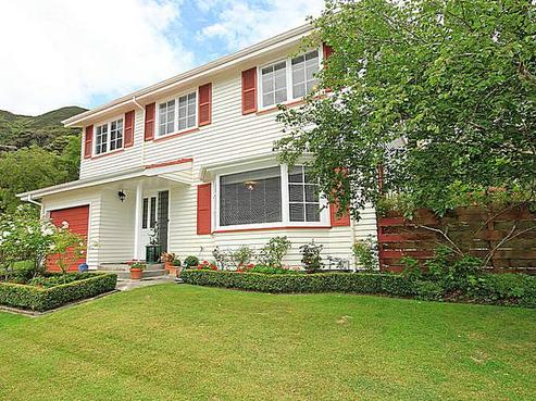 11 Chanel Grove, Waterloo