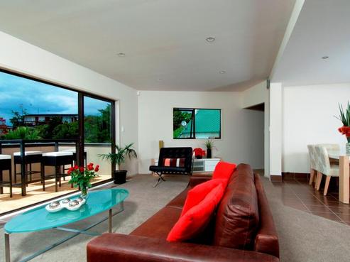 5 Dalmeny Close, Murrays Bay
