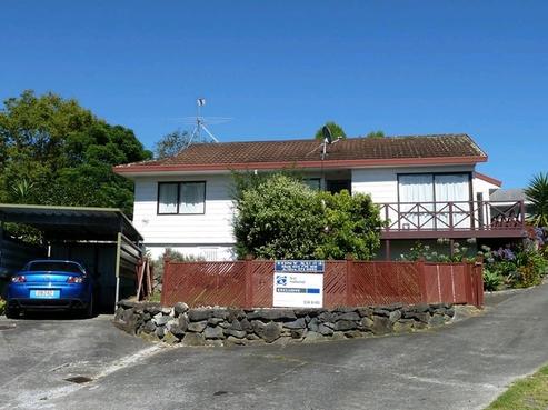1/46 Gosford Drive, Botany Downs