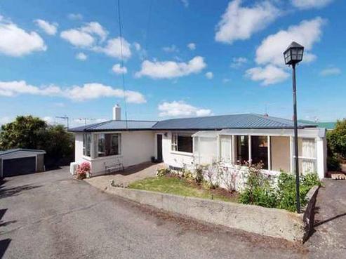 7 Kenmure Road, Belleknowes