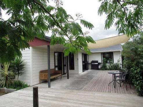 22 Higginson Street, Otane