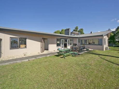 41 Kaipara Portage Road, Riverhead