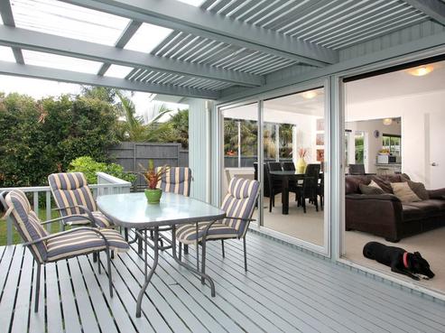 10 Micawber Place, Mellons Bay
