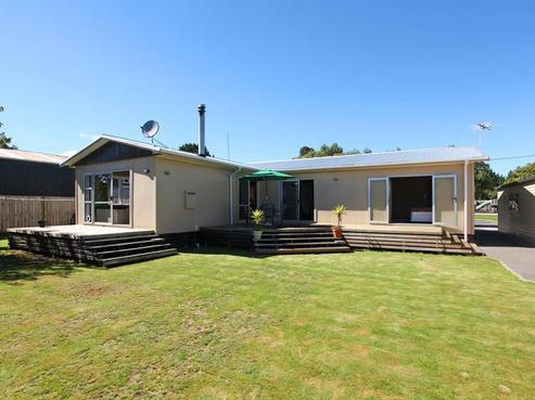 11 Whitcombe Street, Lepperton